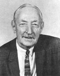 Leslie Turner (December 25, 1899   March 2, 1988), known to his