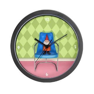 The gnome in a 50s style chair tells the time in this wall clock