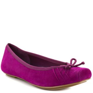 Jessica Simpsons Pink Leve   Jazzberry Kid Suede for 49.99