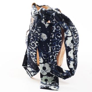 Jingman   Blue Multi Fabric, Guess, $76.49