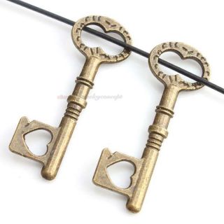 Antique Bronze Tone Hollow Heart Key Charms Alloy Pendants Findings
