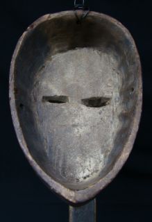 KWELE ZOOMORPHIC   (SNAKE LIKE)   FACEMASK   GABON