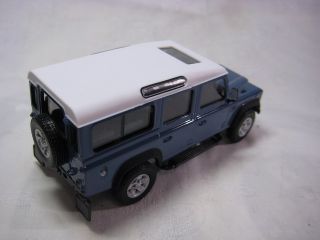 Land Rover Defender Cararama Diecast Car Model 1 43