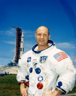 Thomas Stafford Autograph Signed Astronaut NASA Space Apollo x 10