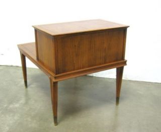 Early to Mid Century Maple End Table by Imperial Furniture Co. c.1903