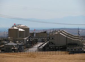 Cogeneration plant, which burns gas from the field to produce steam
