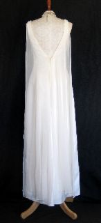 Jessica McClintock Ivory Satin and Organza Embroidered Wedding Gown