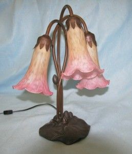 Tiffany Repro Pond Lily 3 Light Table Lamp 16