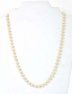 Mikimoto 18K Gold Ladies Pearl Necklace AA 6 8mm