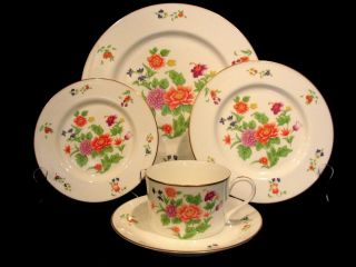 40 Pcs Imperial Flowers Bone China by Tiffany & Co (8) 5 piece place