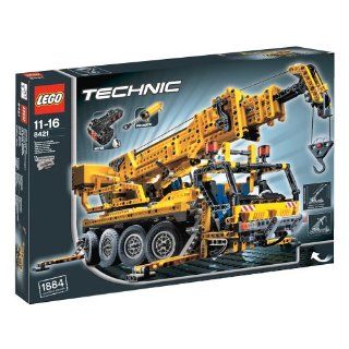 LEGO Technic 8421   Pneumatik Kranwagen mit Motor 