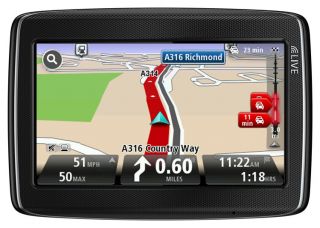 Easier navigation with a large, rich colour Fluid Touch screen and new