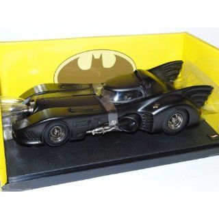 Batman   Auto  & Verkehrsmodelle / Modelle & Fahrzeuge
