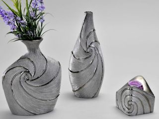 Vase mit Loch 36cm hoch aus Silberlinie formano Design