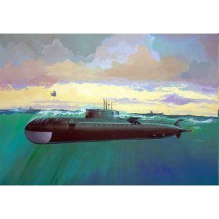 Revell 05022   Russian Nuclear Submarine K 141 Kursk   Maßstab 1350