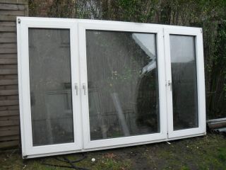 Fenster 3 Flügel, Kunststoff, 257 cm x 160 cm