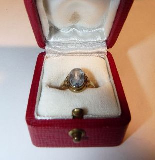 Gold Ring mit geschliffenem blauem Stein Gold 333 mit Etui