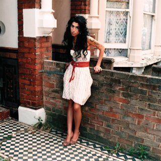 Amy Winehouse Songs, Alben, Biografien, Fotos