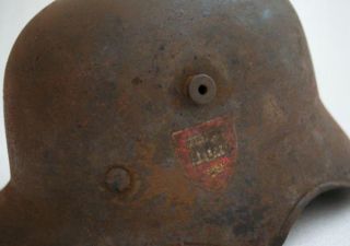 interessanter Deutsche Stahlhelm M18   M16 Ohren Ausschnitt Helm