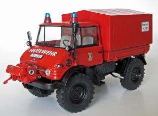 Weise Toys 2011 Unimog 406 (U84) FEUERWEHR (1971   1989) (2012) 132