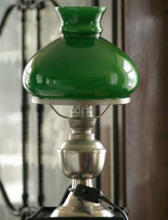 Tischlampe GLAS Petroleumlampe groß Überfangglas grün