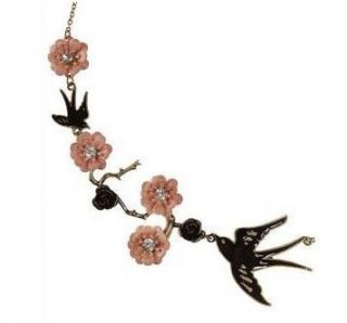 G4693 Fashion Women The swallow play flowers Necklace