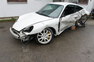 Porsche 996 GT3 MK2 381PS Karosserie Karosse Unfall