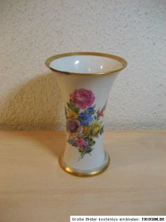 559) Alte Dresden Porzellan Vase mit Blumendekor
