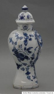 Delft Vase um 1760  De Porceleyne Claeuw  gemarkt