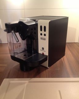 Delonghi Nespresso Lattissima EN660 Espresso + Latte