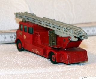 Matchbox King Size No 15 Merryweather Fire Engine