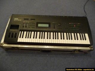 Yamaha SY 77 / SY77 / Keyboard / FM Synthesizer