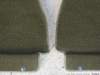 MERCEDES BENZ W123 Limousine ++ Fußmatten Fußmattensatz moos grün