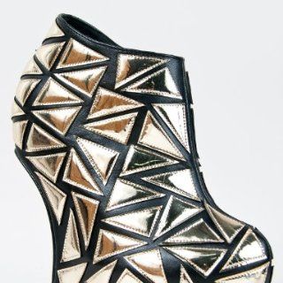 CLINIC Geometric Pattern Platform Heel Less Wedge Ankle Boot Bootie