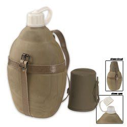 Military Surplus East German Insulated Canteen Sports
