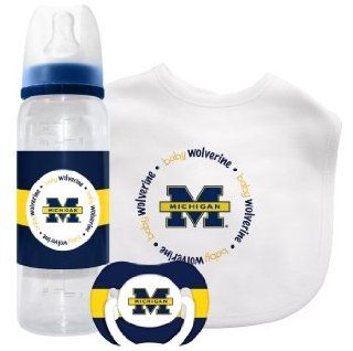 Michigan Wolverines Baby Gift Set