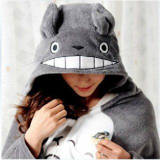 Totoro Cosplay Cloak Pro Version + Totoro 4.5cm Cute Min Pin