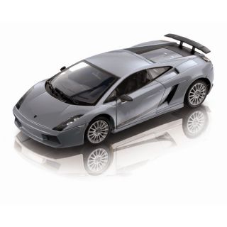 Modèle miniature de la fameuse Lamborghini Superleggera Grise   118