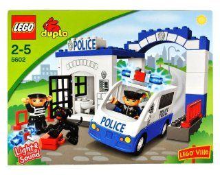 Lego Ville Year 2008 Duplo Series Vehicle Set # 5602