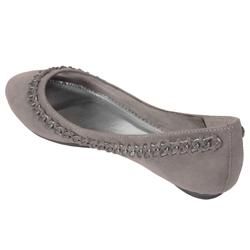 Bamboo by Journee Collection Womens Justine 39 Chain Detail Flats